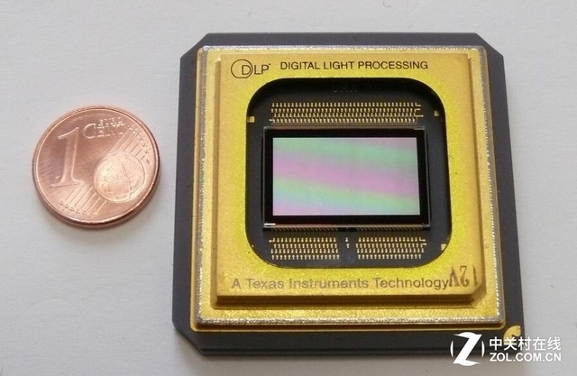 计划于2025年发布的iPhone 17e将实现四大核心升级：搭载全新A19仿生芯片、引入MagSafe生态系统、配备苹果自研的C1X 5G基带芯片