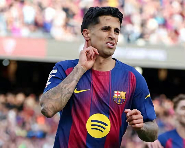 坎塞洛完美表演助巴萨5-2大胜，或成免费签约