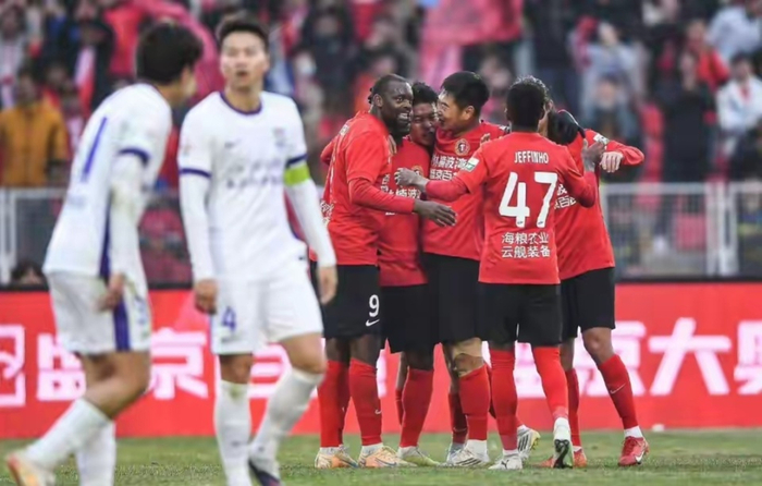 中超联赛天津津门虎陷降级危机 三重隐患威胁保