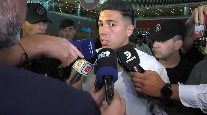 切尔西队长恩佐遭内部禁赛两场 两次采访透露转