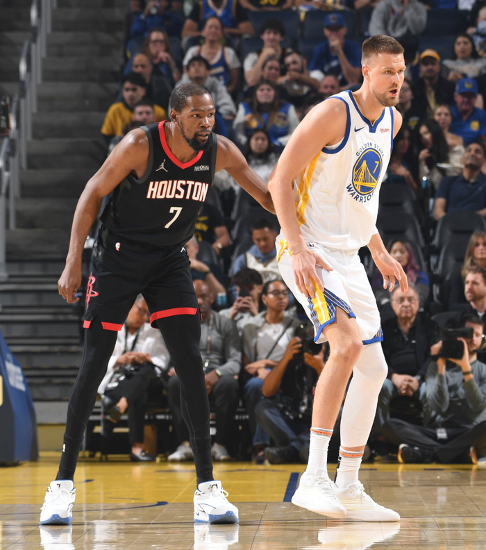 杜兰特31分助火箭6连胜冲击西部前三