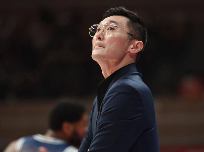 王哲林京沪大战突破10148分超越刘炜登CBA历史第五